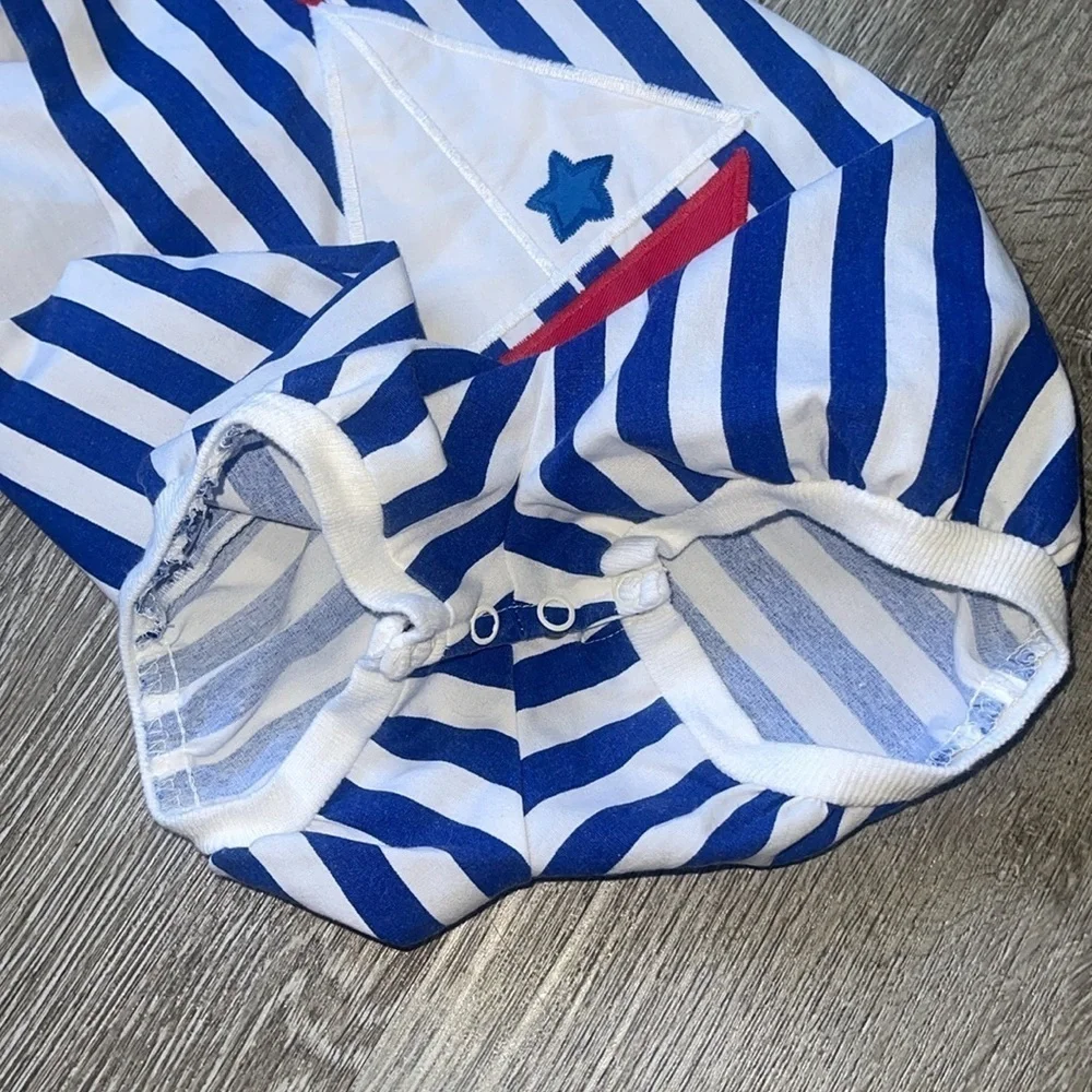 Bailey Boys Sailboat Romper size 9 months blue stripe baby